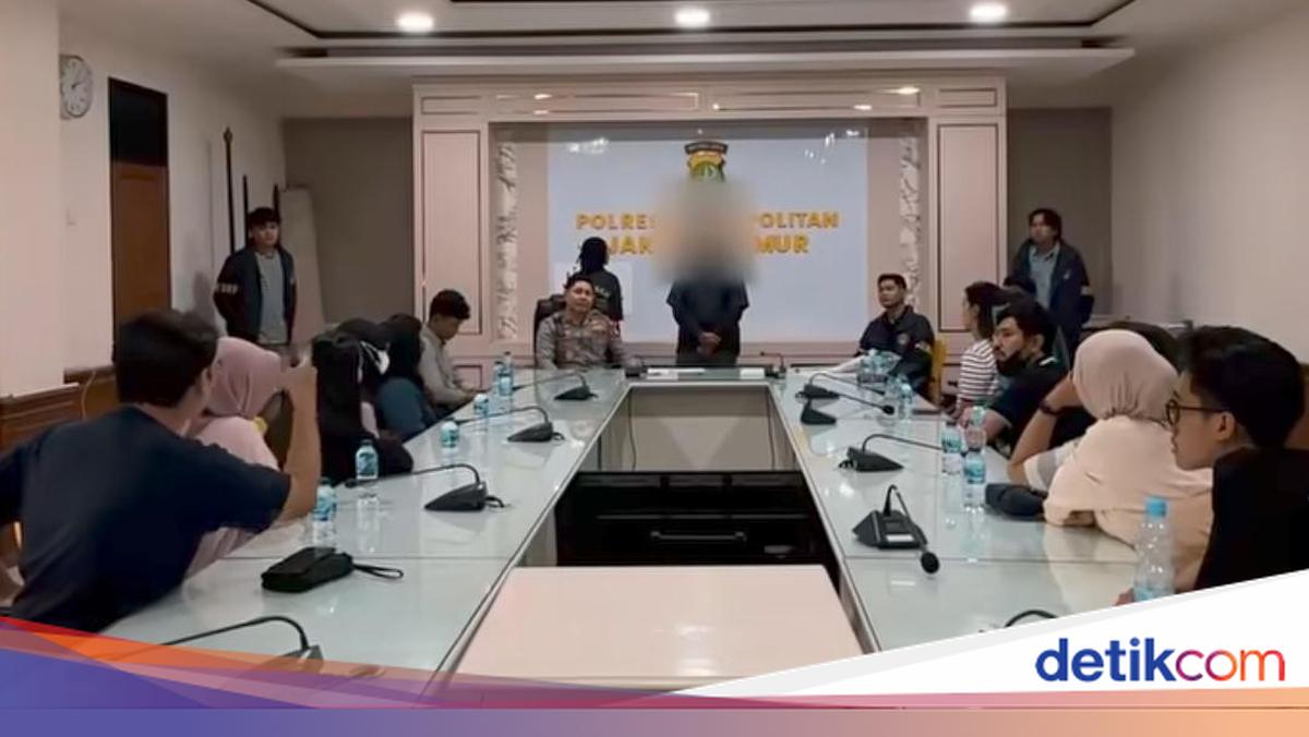 Momen Owner WO di Jaktim Diduga Tipu Pengantin Dikonfrontasi dengan Korban