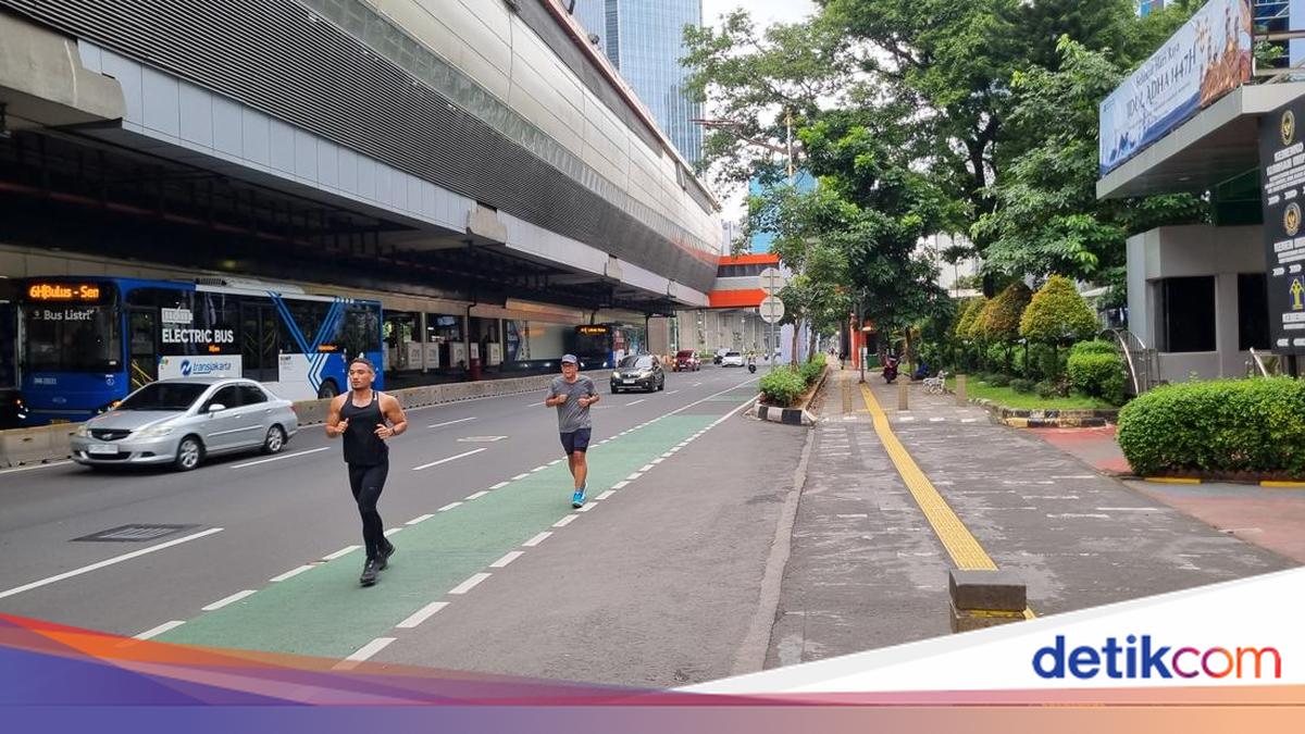 CFD Rasuna Said Masih Ditiadakan, Warga Tetap Antusias Lari-Jalan Santai
