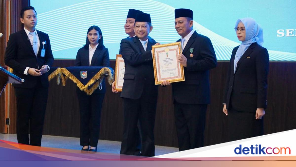 Pemerintah Beri Penghargaan Satyalancana Wira Karya kepada 6 Tokoh