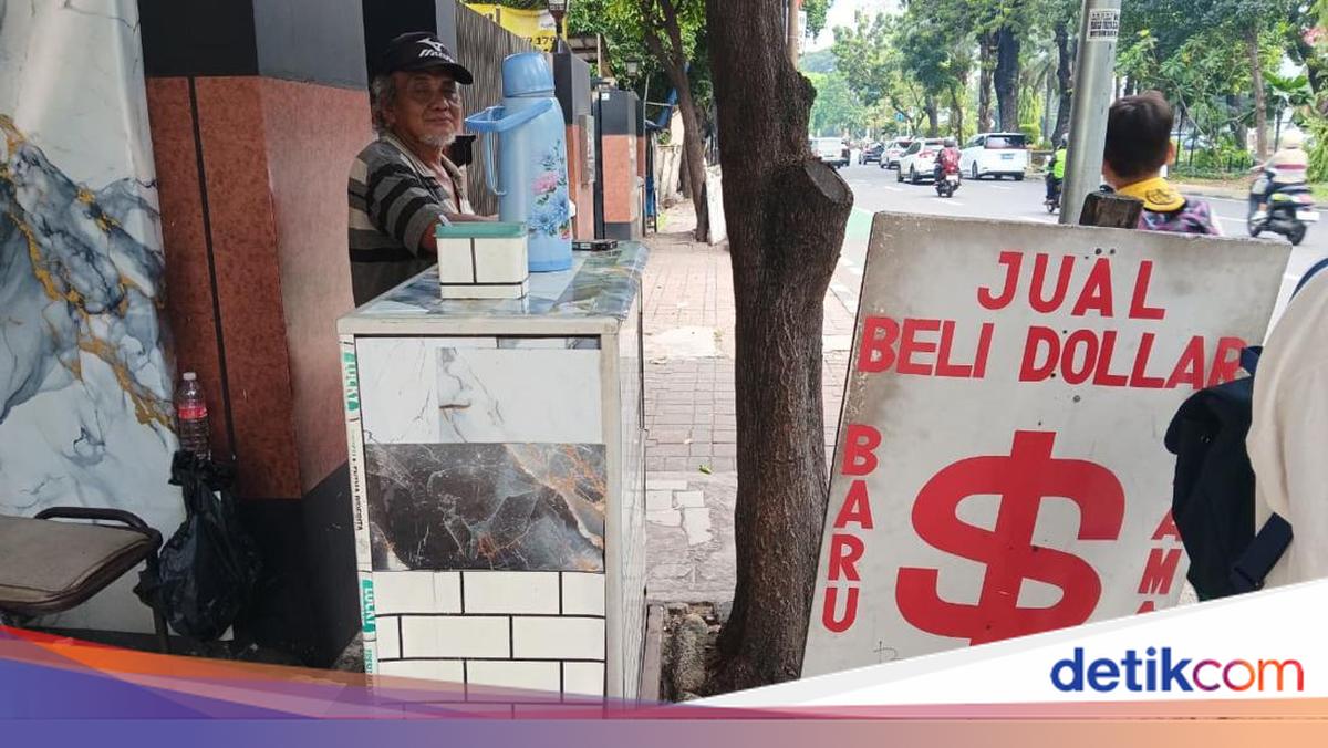 Saat Money Changer Menolak, Dolar Sobek dan Lecek Berakhir di Tangan Mereka