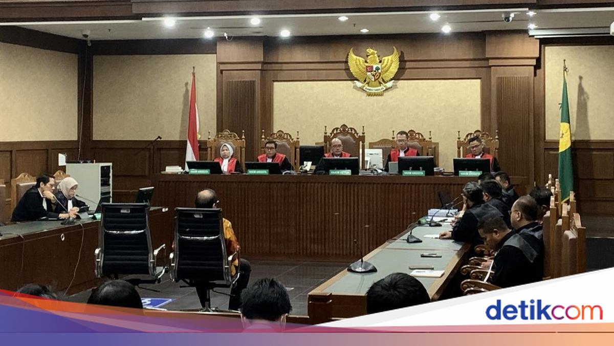 Sidang Putusan Terdakwa Kasus Korupsi LPEI Rp 1,8 T Digelar 22 Juni