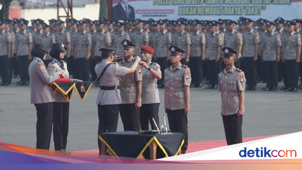 Kapolda Metro Jaya Lantik 993 Bintara Remaja: Jadilah Polisi Baik