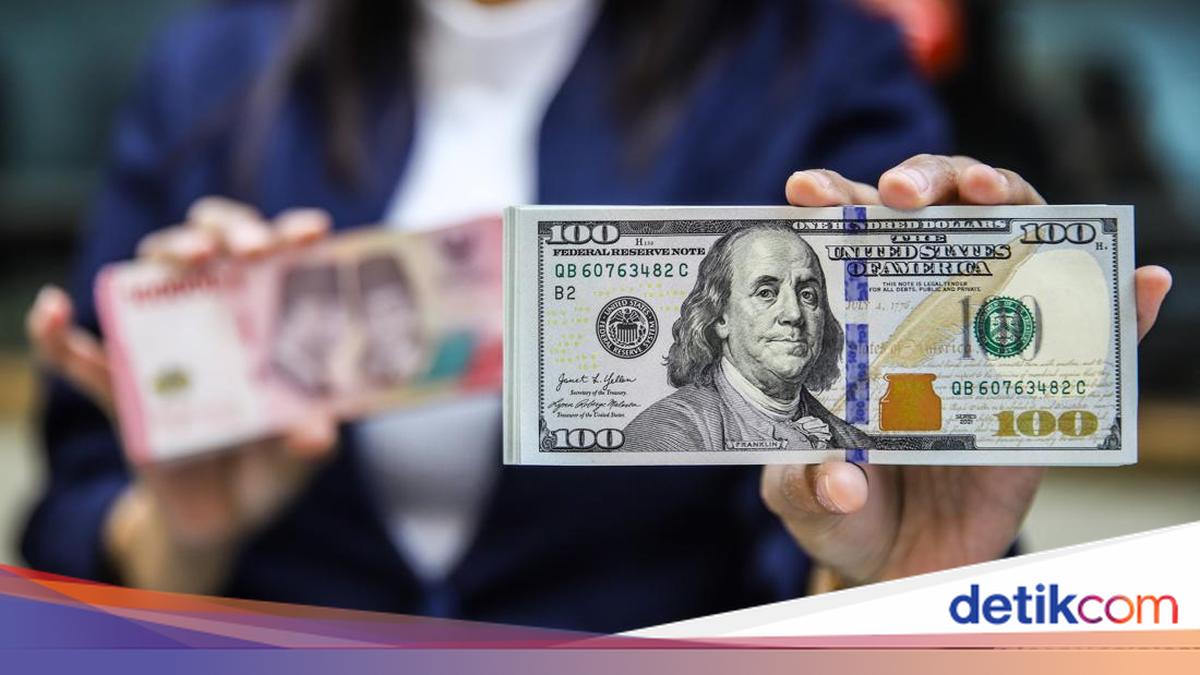 Rupiah Tertekan, Dolar AS Sentuh Rp18.000
