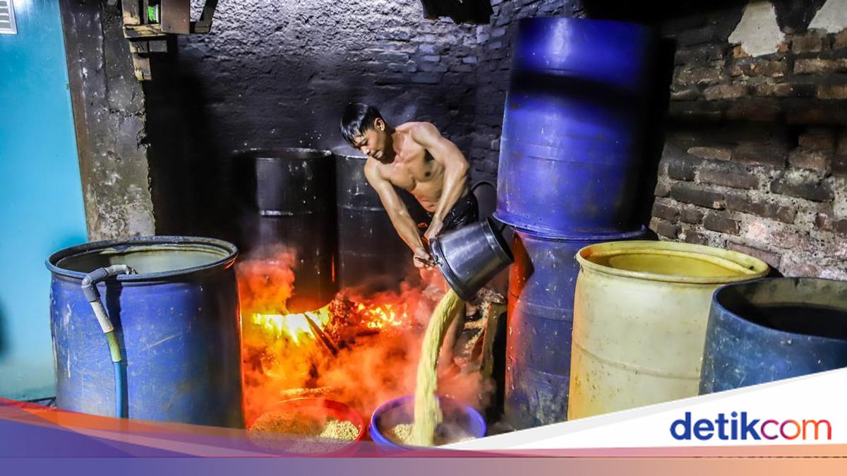 Dolar Tembus Rp18.000, Perajin Tempe Terjepit Kenaikan Biaya Produksi