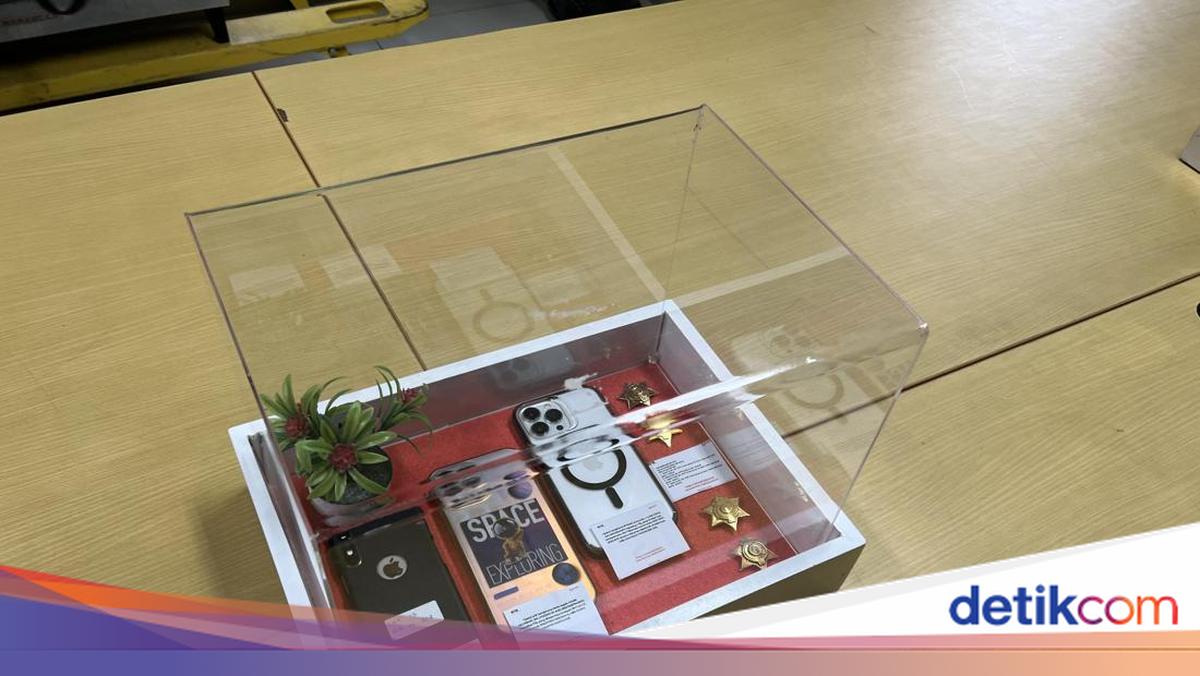 4 Pin Emas Eks Mentan SYL Dilelang KPK Rp 67 Juta, Begini Penampakannya