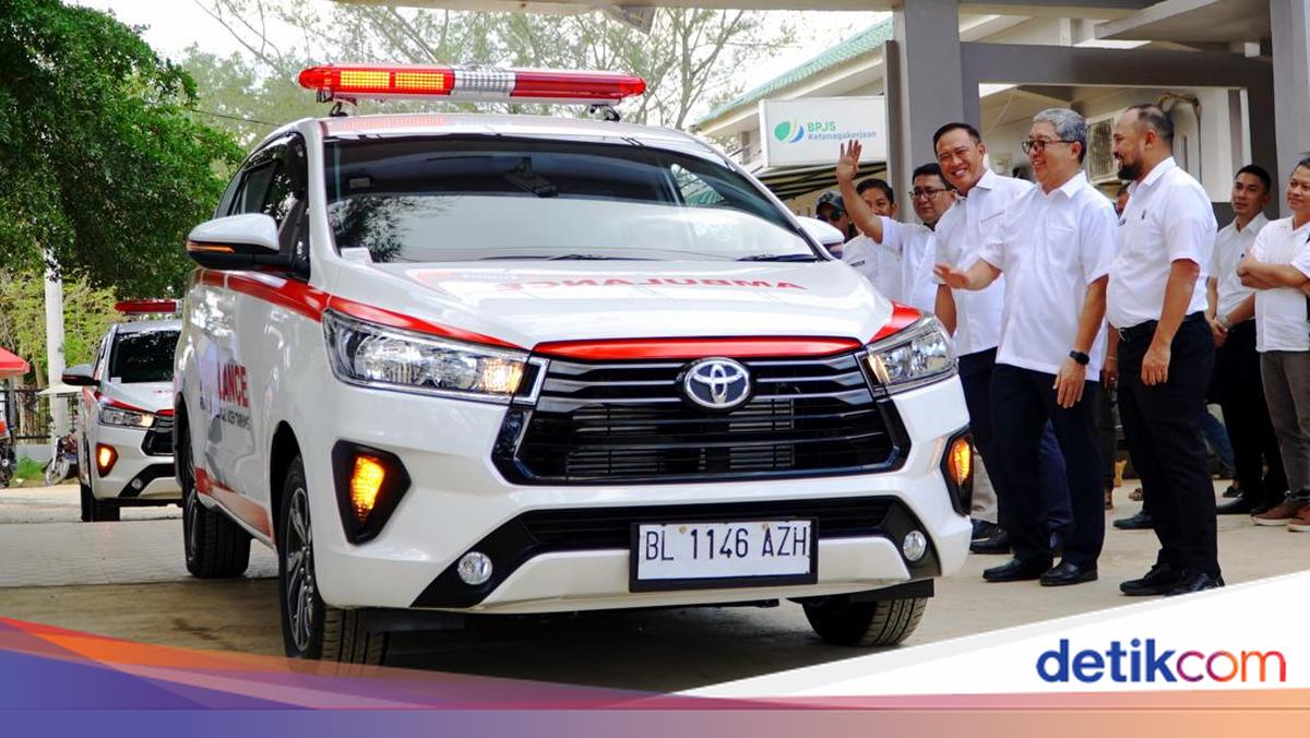 Toyota Sumbang 3 Ambulans untuk Rumah Sakit di Aceh
