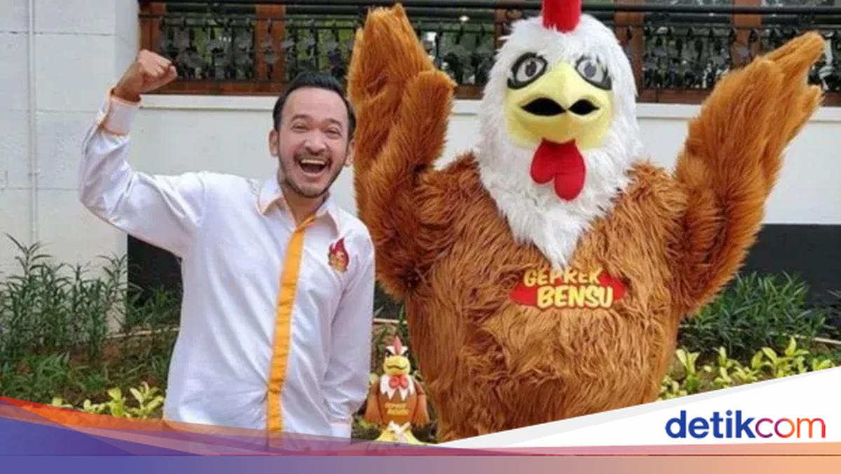 Ruben Onsu tak hanya dikenal sebagai presenter, tapi juga pe