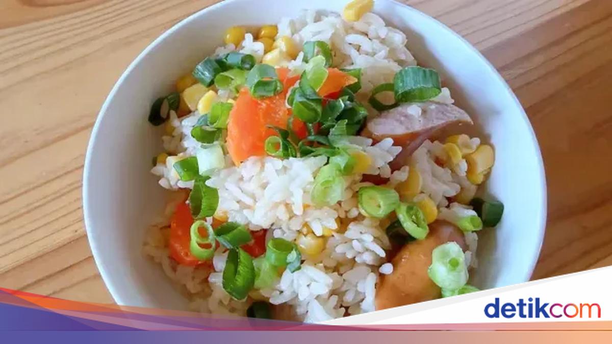 Simpel! 3 Bahan Ini Bikin Kreasi Nasi 'Rice Cooker' Lebih Lezat