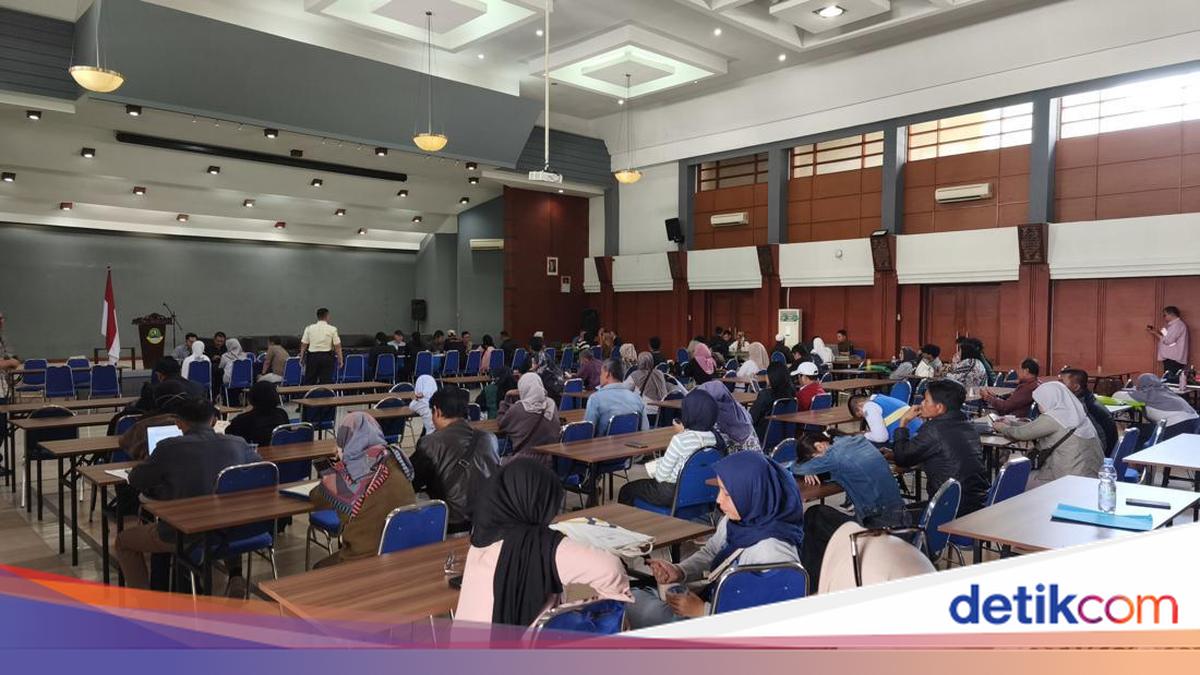 DPRD Jabar soroti keluhan pelaksanaan SPMB 2026. Anggota Kom