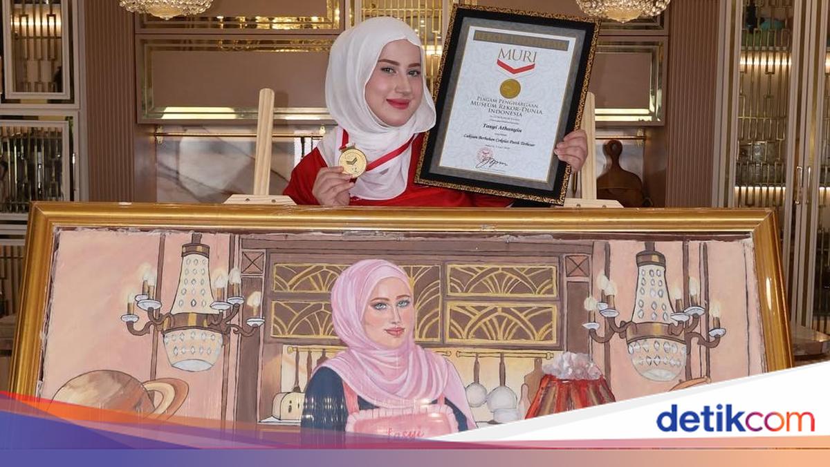 Lukisan Cokelat Buatan Tasyi Athasyia Diganjar Piagam MURI