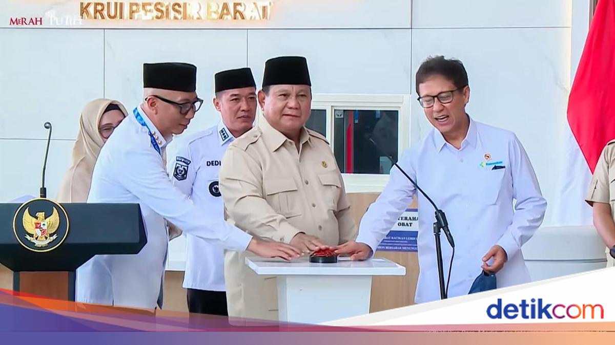 Didampingi Gubernur Lampung, Prabowo Resmikan RSUD KH Muhammad Thohir
