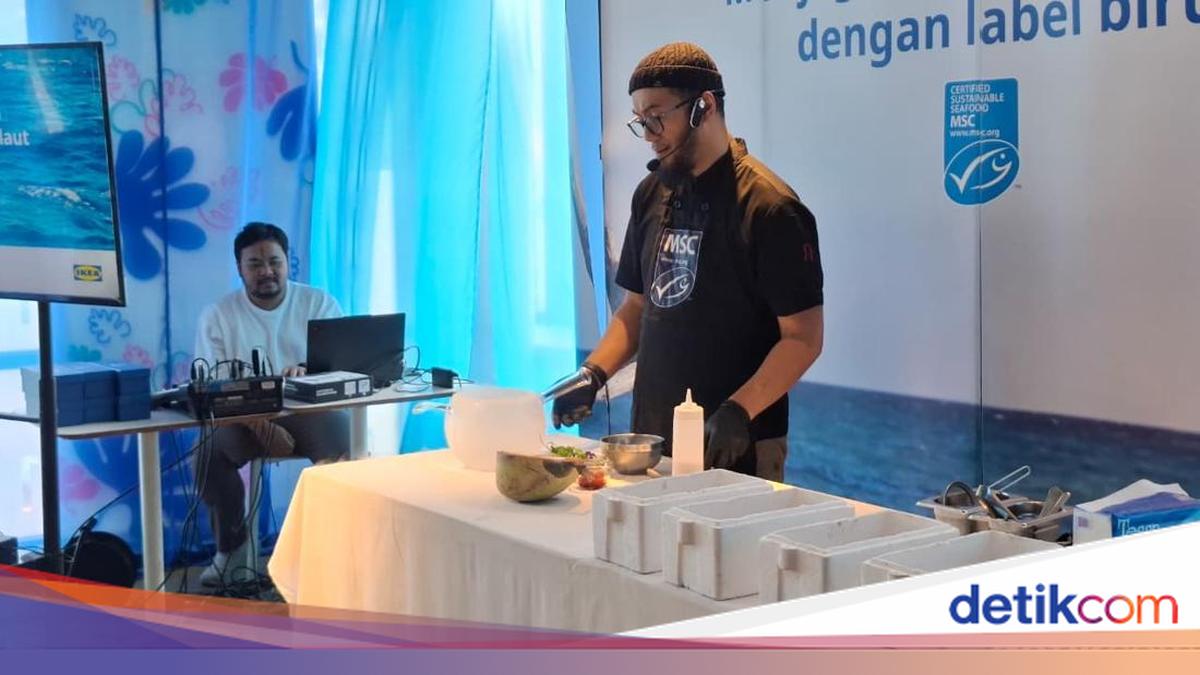 Seru! Chef Andrian Ishak Bawa Menu Molecular Gastronomy ke Food Court