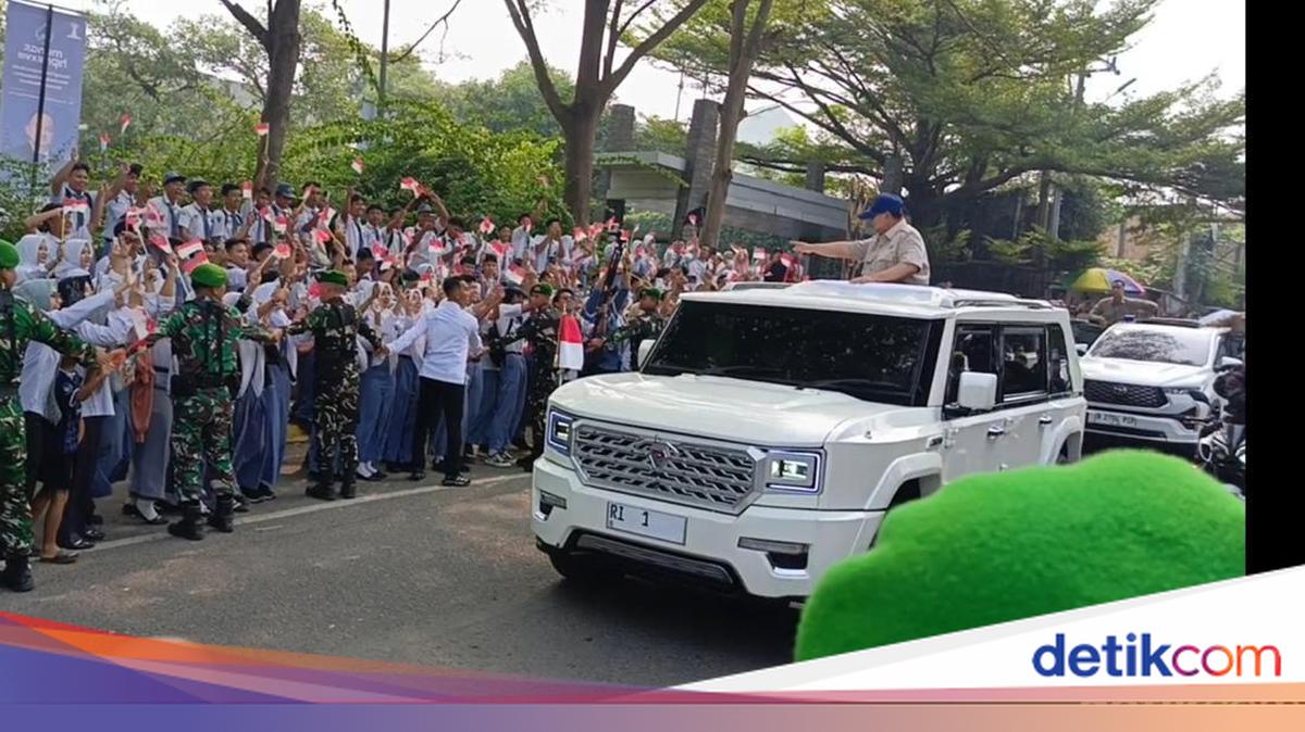 Prabowo Cerita Tidur di Mobil Maung Atapnya Bocor: Demi Nasionalisme