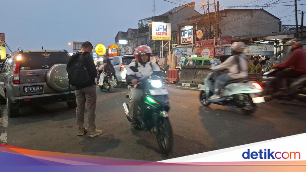 Pemotor Masih Banyak Lawah Arah di Simpang Ciawi Bogor Usai Dihadang Bocil