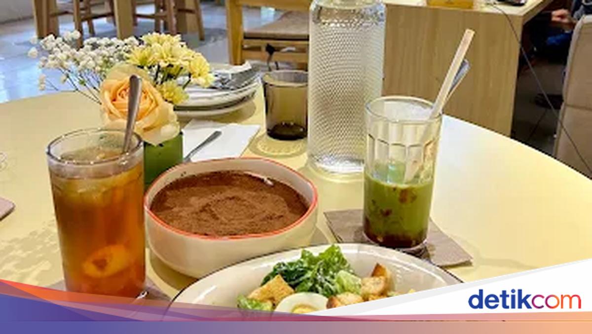 Ngumpet tapi Nyaman, 5 Kafe Hidden Gem Tebet Wajib Masuk List Kulineran