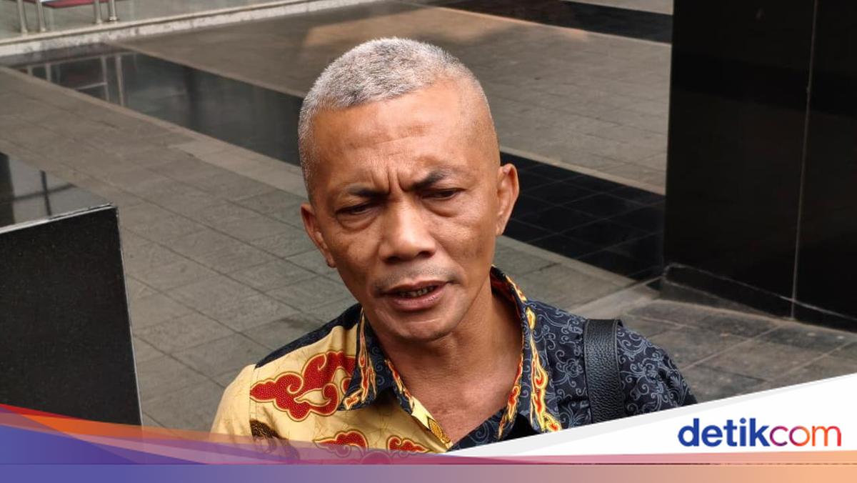 Pendiri Indonesia Audit Watch Ngaku Dicecar KPK soal Aliran Dana BlueRay