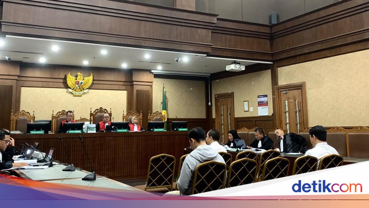 Jaksa Ungkap Aliran Duit Rp 21 M dari Bos Blueray ke Dirjen Bea Cukai