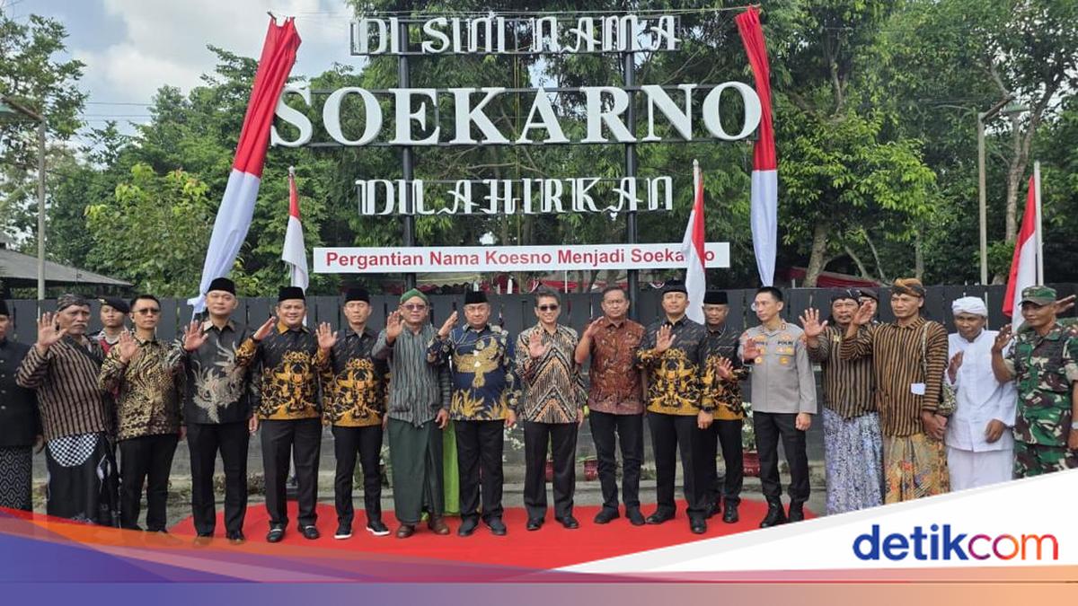 Situs Ndalem Pojok Kediri Gelar Ruwat Agung Soekarno