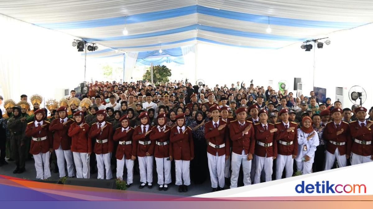Puisi Siswi Sekolah Rakyat Pekanbaru Bikin Haru Peserta Open House