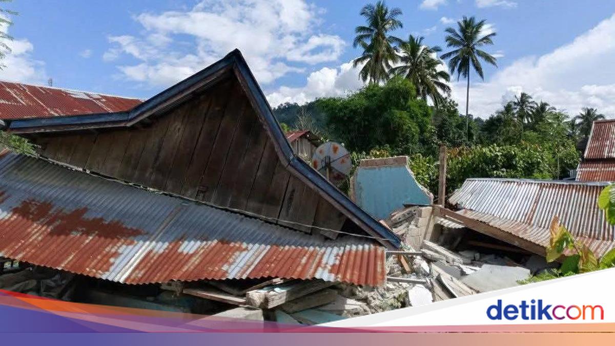 38 Warga Terluka Imbas Gempa M 6,7 Guncang Palu