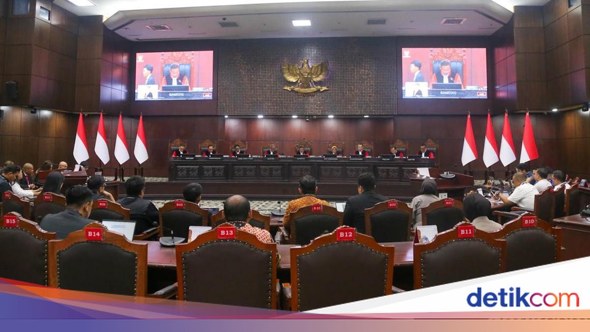 Mahkamah Konstitusi Tolak Gugatan Mahasiswa Terkait UU Pilkada
