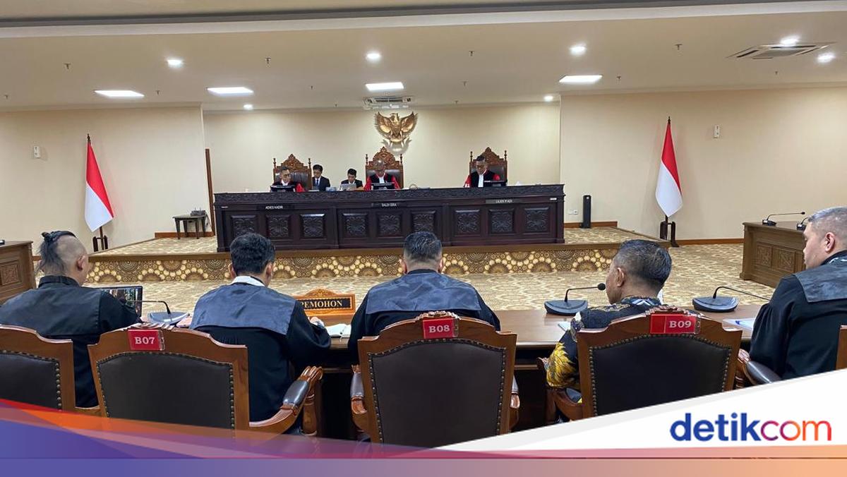 Dharma Pongrekun Ubah Hampir Seluruh Isi Gugatan Terkait UU Kesehatan di MK
