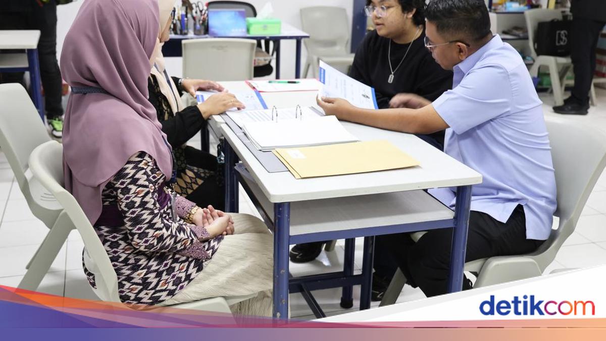 Andra Soni Ajak Para Ayah Ambil Rapor Anak: Simbol Perubahan Budaya Asuh