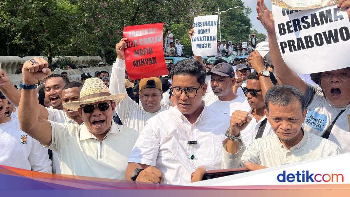 Massa Demo di Patung Kuda Temui Wamensesneg, Sampaikan Masukan soal MBG