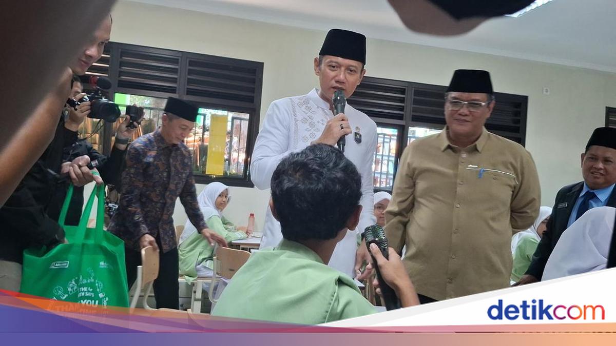 Menko AHY Cek Progres Rehabilitasi MTs di Bogor yang Sempat Ambruk