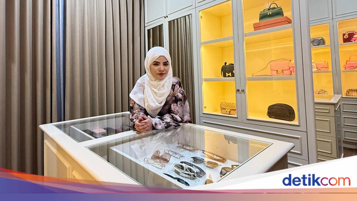 Intip Rumah Baru Dinar Candy: Penuh Trofi Juara-Walk In Closet Bak Butik