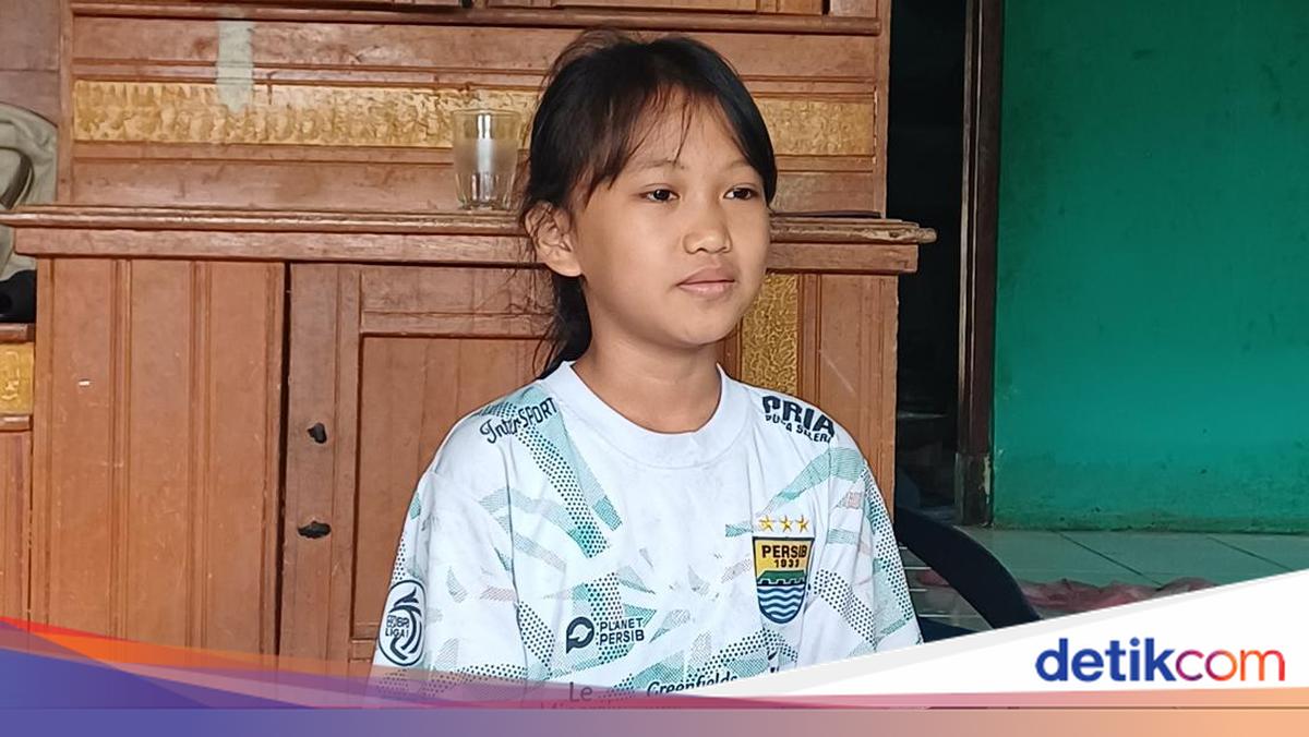 Kisah Uci yang Jualan Gorengan untuk Sekolah, Bercita-cita Jadi Pramugari