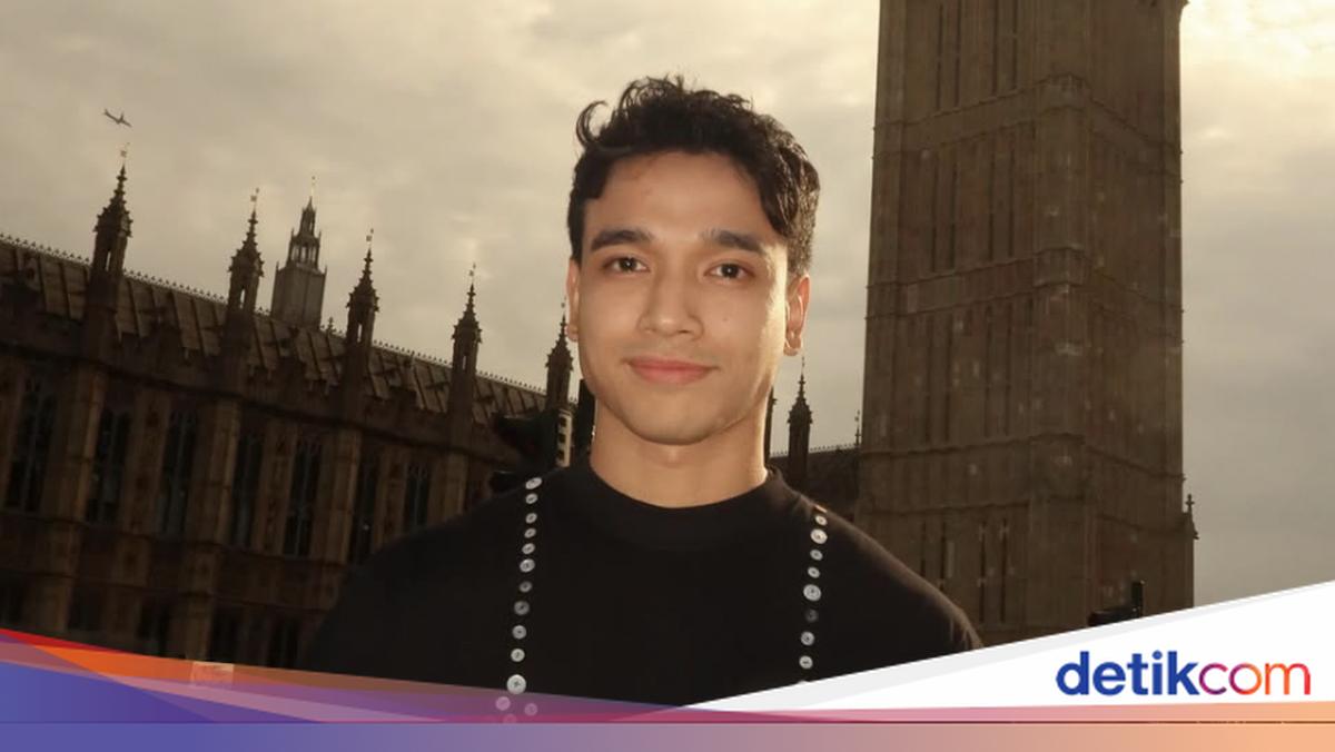 10 Momen Makan Fadly Faisal yang Curi Perhatian, Ada Buaya Panggang!