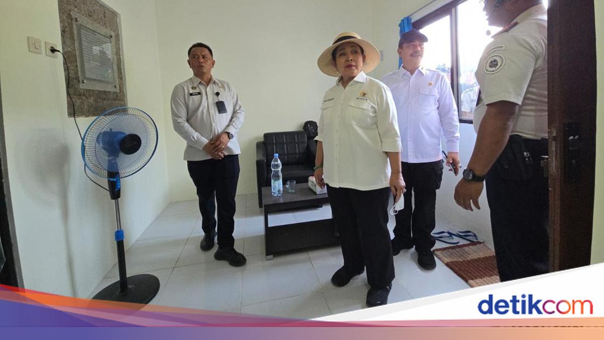 Titiek Soeharto Cek Rumdin Berbahan Batako FABA Produksi Napi Nusakambangan