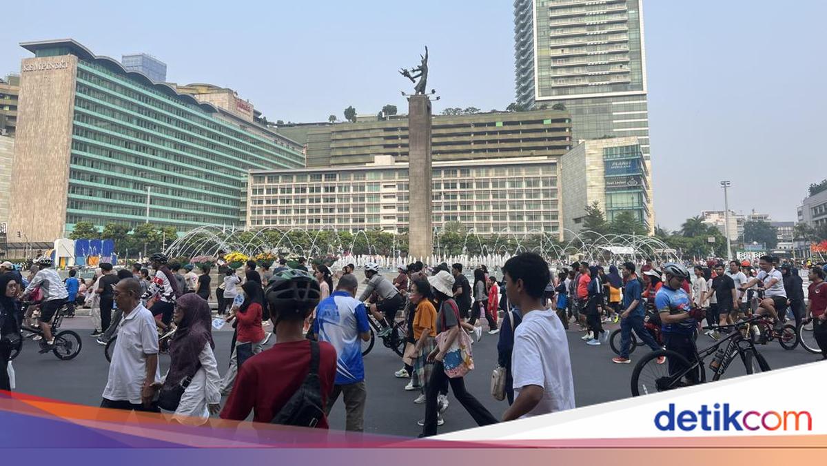 CFD Bundaran HI Digelar Lagi, Ramai Warga Olahraga hingga Jajan Makanan