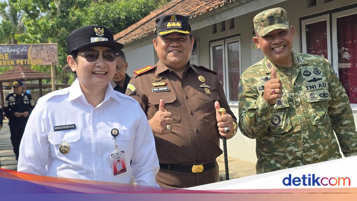 Plt Bupati Cilacap Lirik Batako FABA Karya Napi Nusakambangan