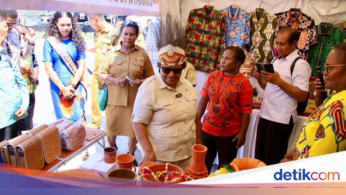 Wamendagri Ribka Buka Pasar Murah &amp; Pameran UMKM di Papua