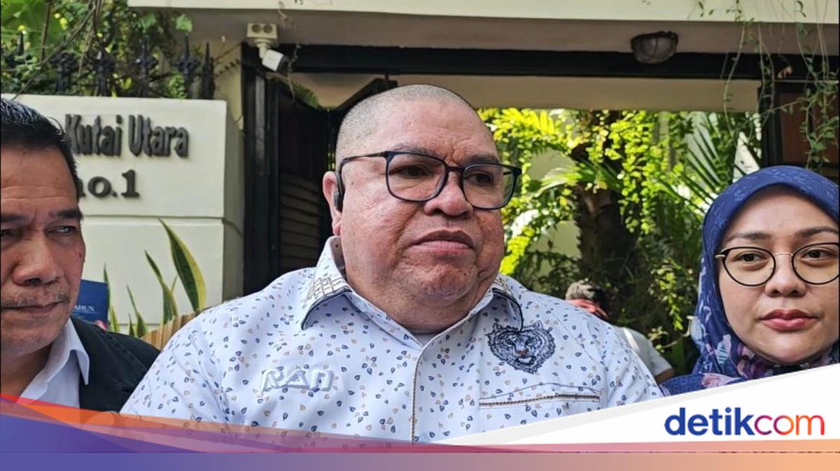 Timeline Kasus Razman: Berawal Ribut dengan Hotman, Kini Dieksekusi ke Lapas