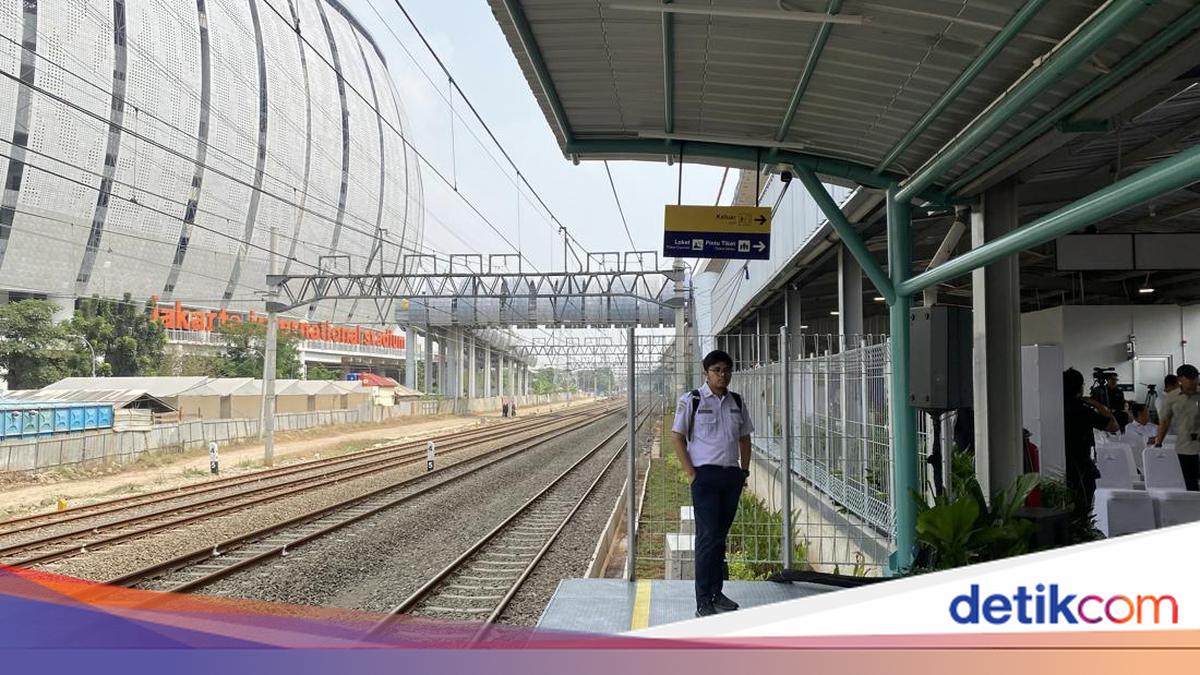 Stasiun KRL JIS Resmi Beroperasi Hari Ini