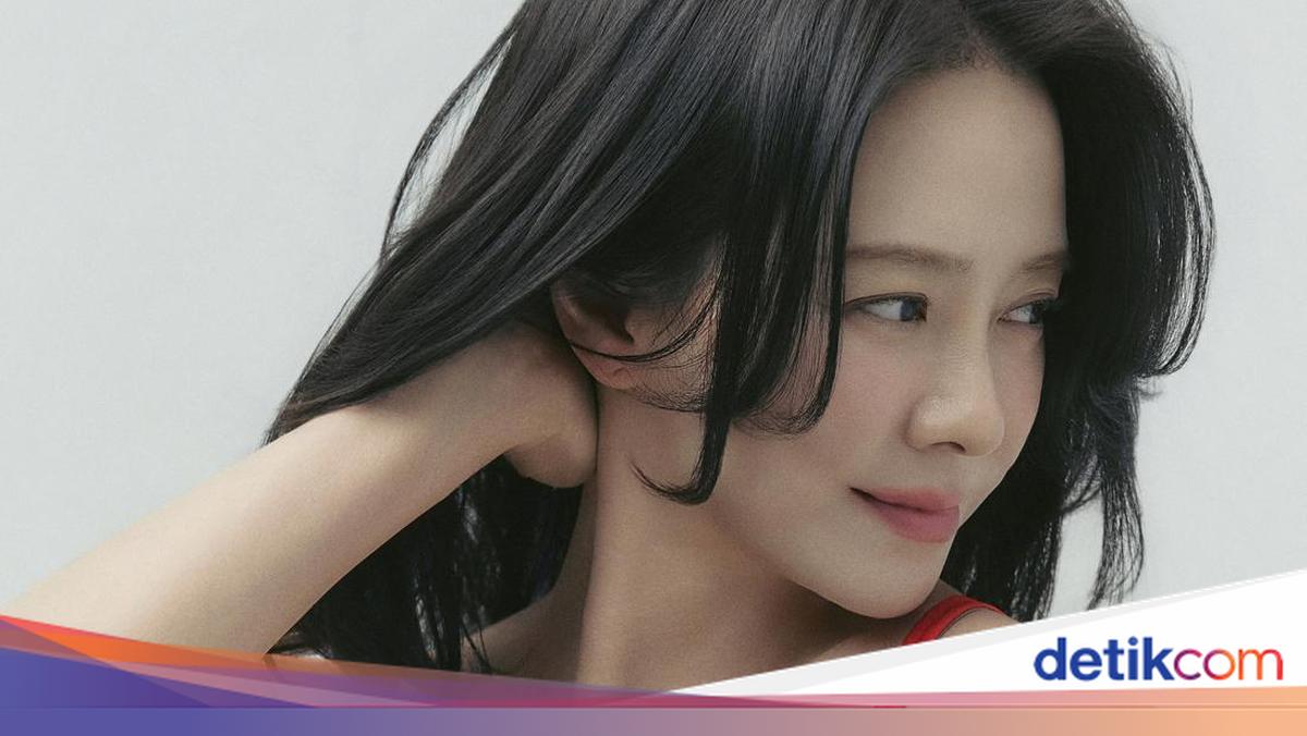 Song Ji Hyo's unfiltered lingerie photos spark public attention
