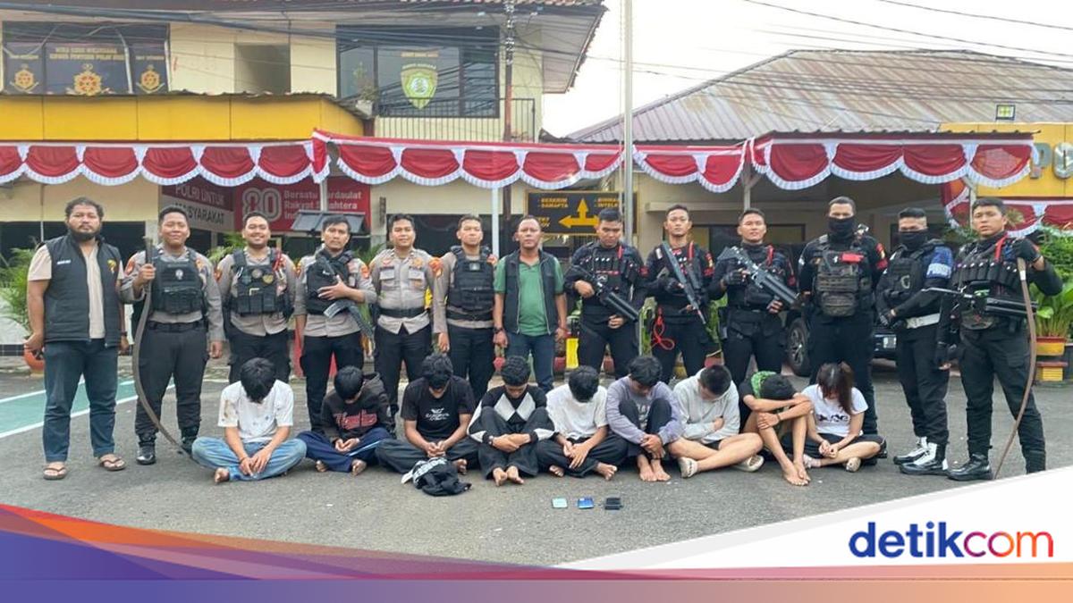8 Remaja Tawuran di Ciracas Ditangkap, ABG Cewek Turut Diamankan