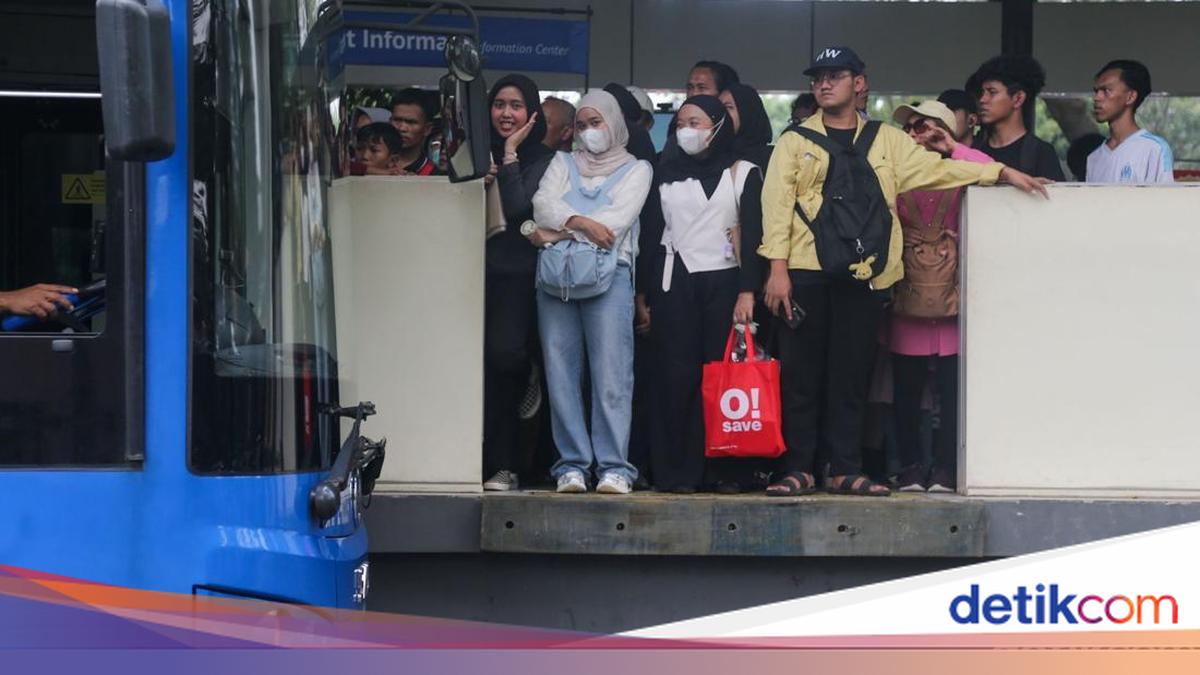 Warga Oke Aja Tarif Transjakarta Naik Asal Fasilitas Ditingkatkan