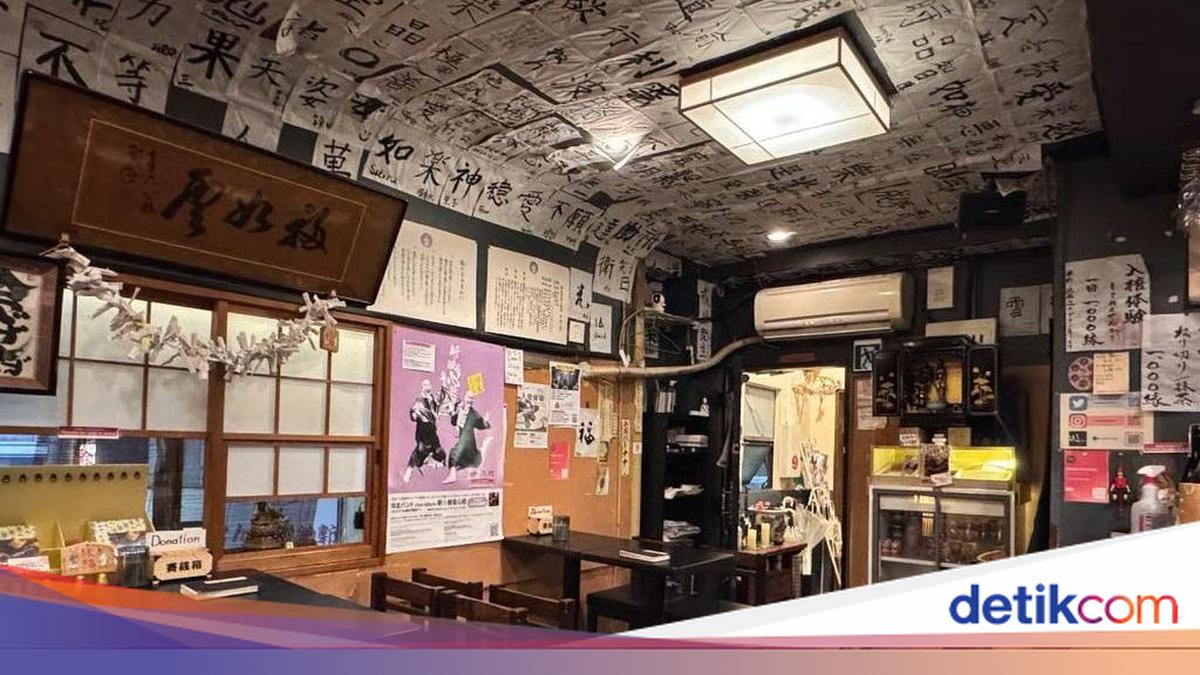 Wow! Bar Biksu Buddha Ini Sajikan Minuman 'Surga dan Neraka'