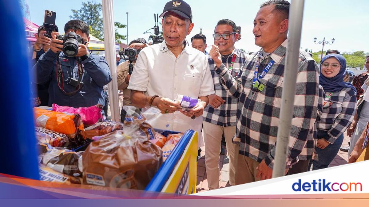 Gandeng Sari Roti, Kemensos Berdayakan 417 KPM Jadi Penjual Roti Keliling
