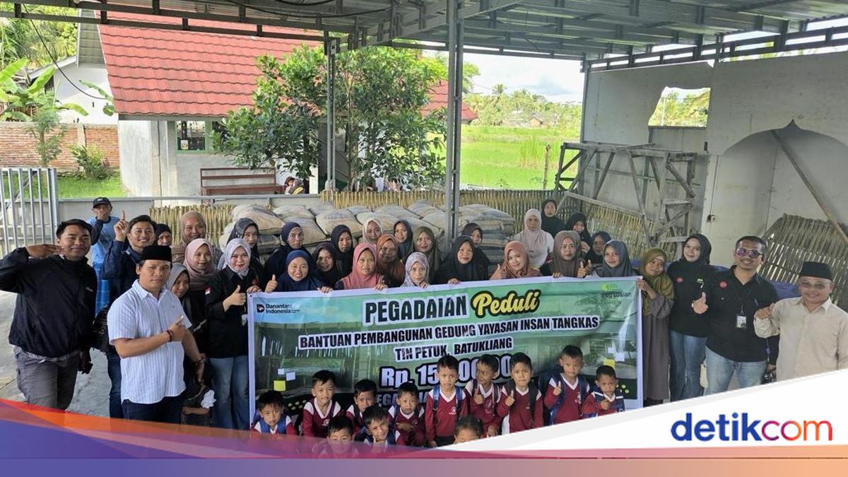 Pegadaian Praya Bantu Bangun Ruang Kelas Baru di Lombok Tengah