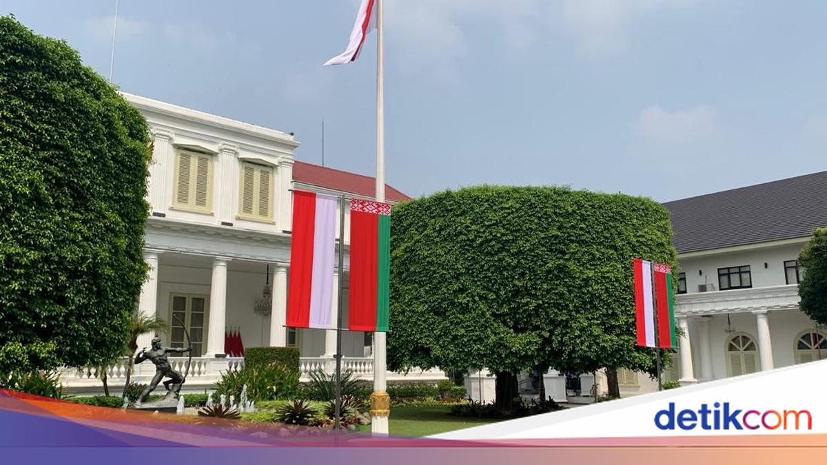 Istana Mulai Berhias Jelang Kedatangan Presiden Belarus Lukashenko Lusa