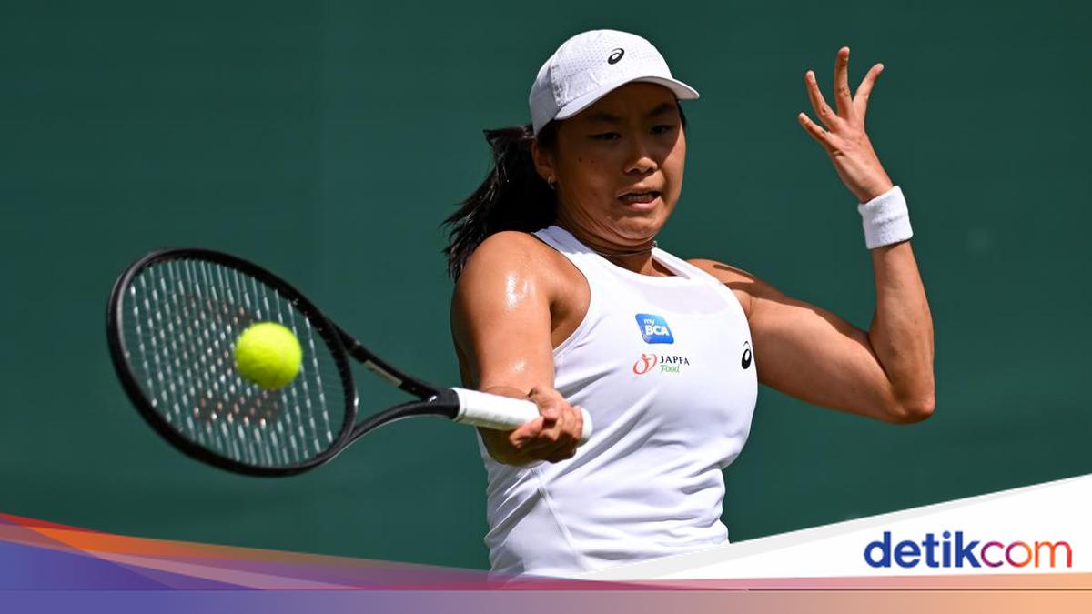 Petenis Indonesia Janice Tjen berlaga di babak kedua Wimbledon 2026 melawan Daria Kasatkina