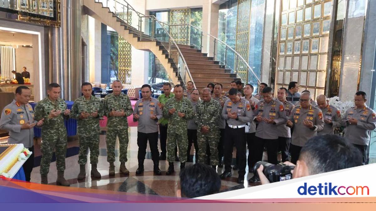 Pangdam Jaya Sambangi Polda Metro, Ikut Rayakan Hari Bhayangkara ke-80