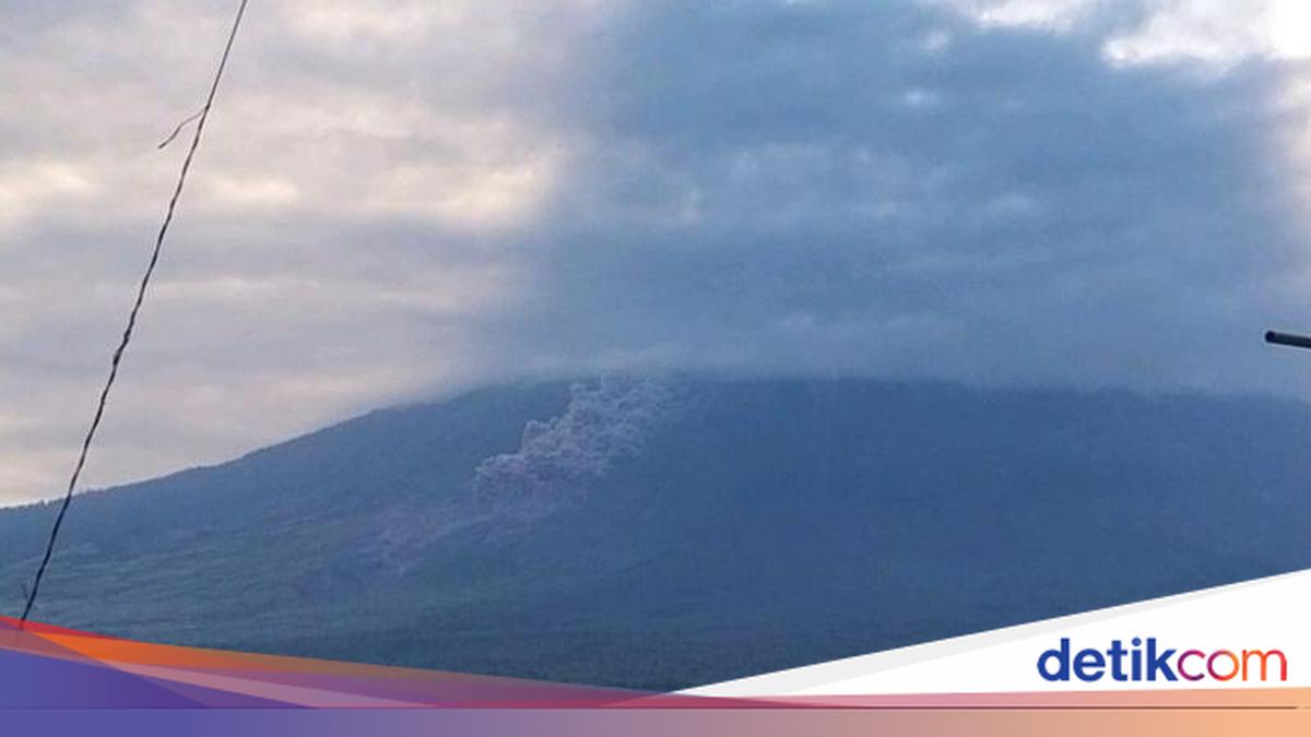 Gunung Semeru Erupsi Lagi Sore Ini, Luncurkan Awan Panas hingga 4 Km