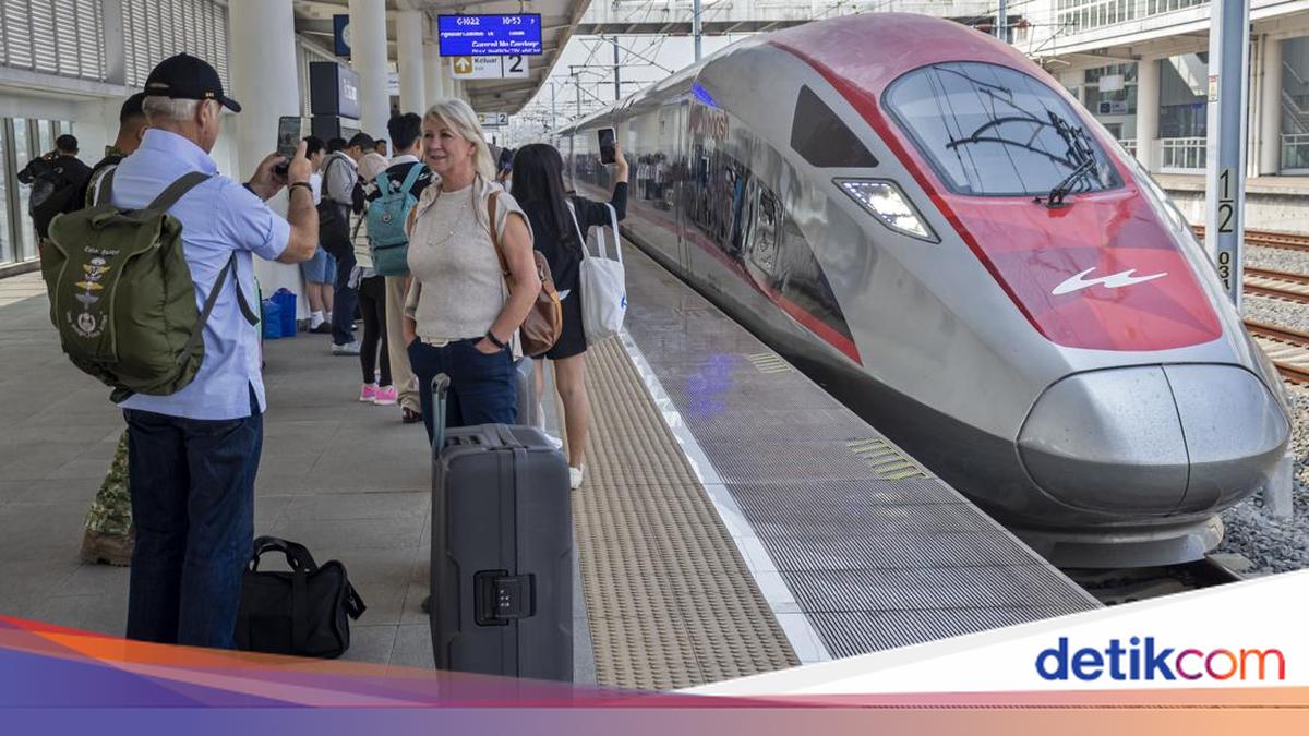 Whoosh Makin Populer! Hampir 70 Ribu Wisman Masuk Jawa Barat