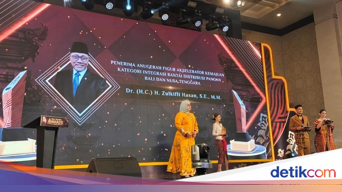Zulhas Raih detikBali-Nusra Awards 2026 'Tokoh Integrasi Pangan Bali-Nusra'